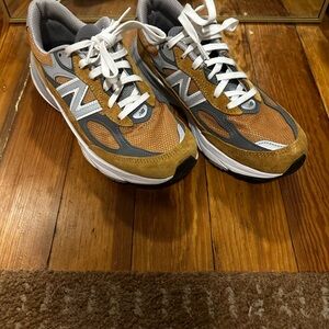 New Balance 990v6 mustard trainers. Size Men’s US 7 #sneakers #lifestyle